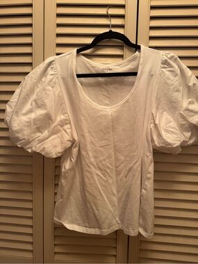 Old Navy White Puff Sleeve Scoop Neck Blouse